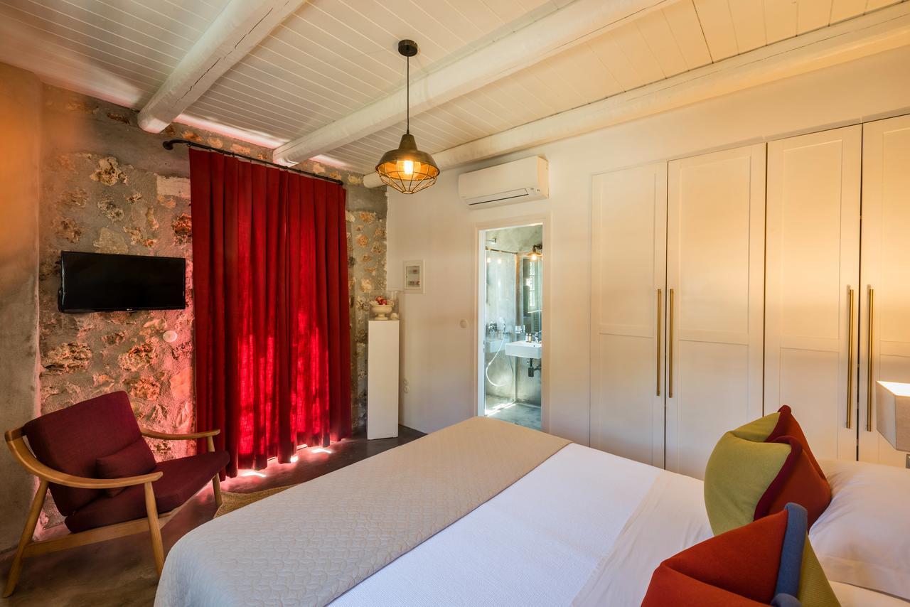 North Point Rooms Antipata  Ngoại thất bức ảnh